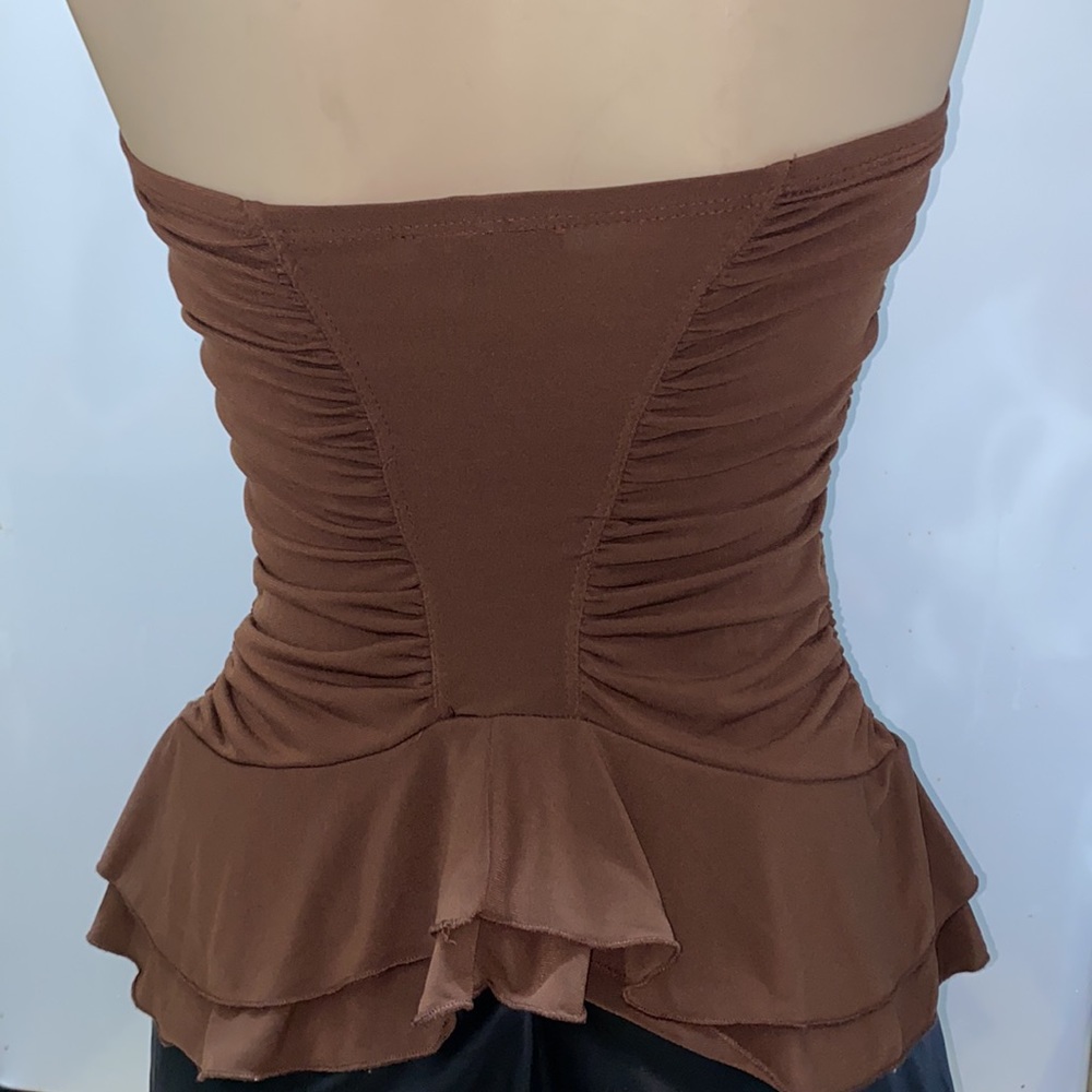 XOXO Brown Ruffle Top 🍫 - Picture 5 of 6